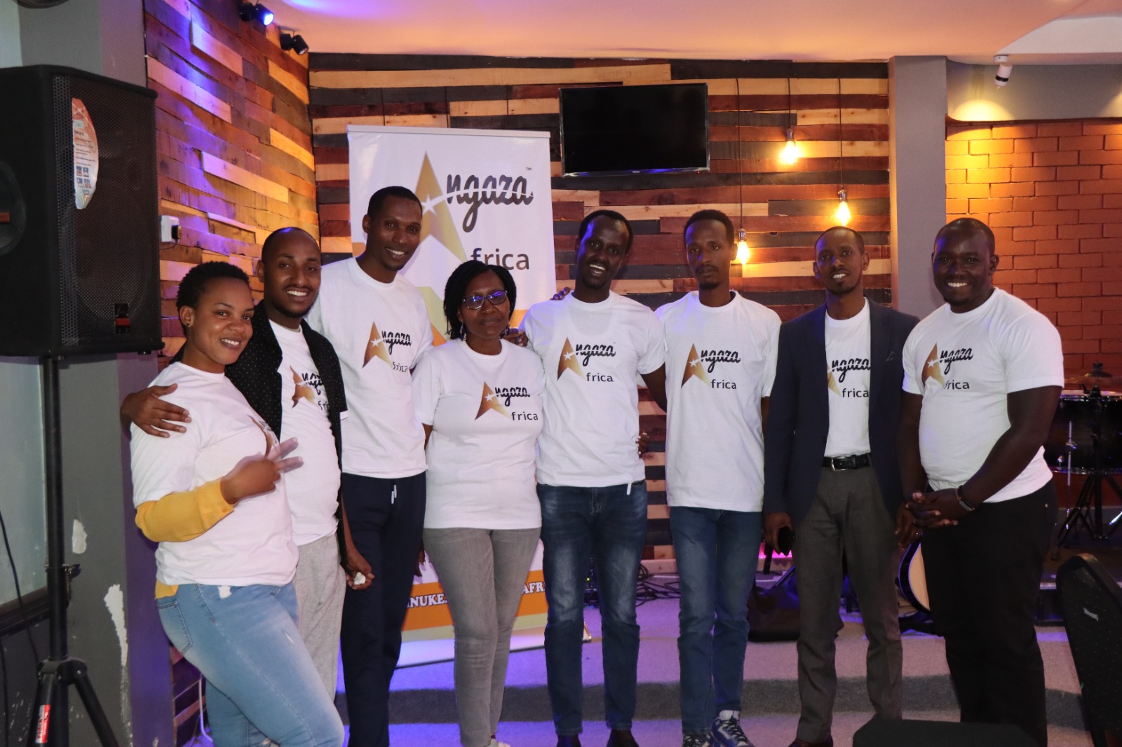 Rwandan youth entrepreneurship program participants and mentors